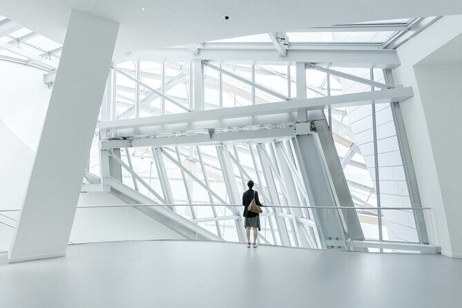 Skip-the-line Ticket Premium Access to Fondation Louis Vuitton - In-Depth Review of the Fondation Louis Vuitton Premium Access Tour