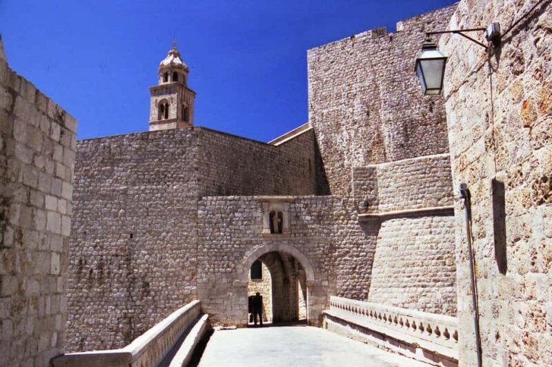 Skip-the-line Walls of Dubrovnik Lovrijenac Fortress Tour - FAQ