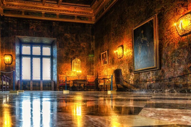 Skip-the-line Wawel Cathedral in Krakow Private Tour - FAQs