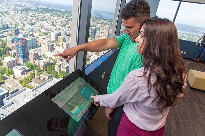 Sky View Observatory at the Columbia Center Admission Tickets - What Is the Sky View Observatory Experience Really Like?
