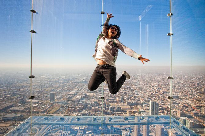 Skydeck Chicago Admission Ticket - Skydeck Chicago Admission Ticket: An Elevated Experience in the Windy City