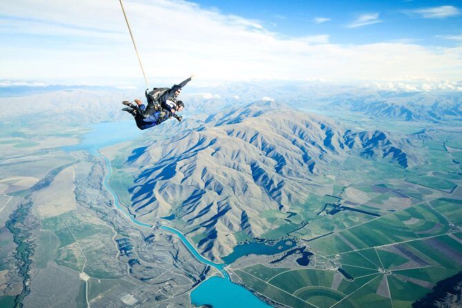 Skydive Mt. Cook - 20+ Seconds of Freefall from 10,000ft - Who Will Love This Experience?