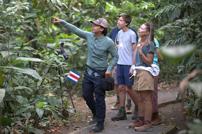 Sloth & Wildlife Nature Walk - Exploring the Sloth & Wildlife Nature Walk in La Fortuna