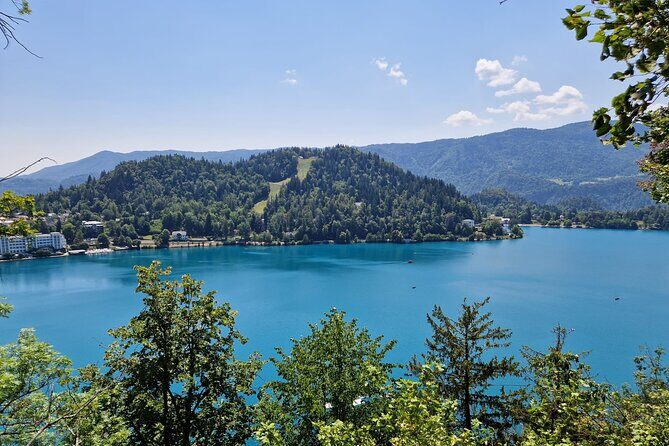 Slovenia's highlights: Bled lake and Ljubljana Full-Day Private Tour from Zagreb - FAQ