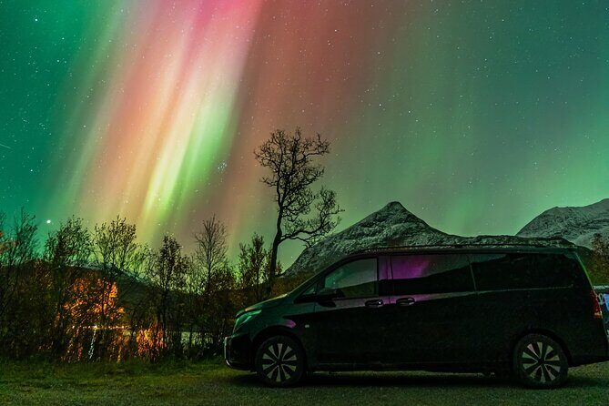 Small Group 4x4 Van Journey in Search of the Northern Lights - Small Group 4x4 Van Journey in Search of the Northern Lights: A Practical Guide