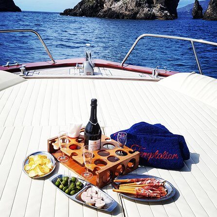 Small Group Boat Tour: Day Cruise from Sorrento to Capri - Who Will Love This Tour?