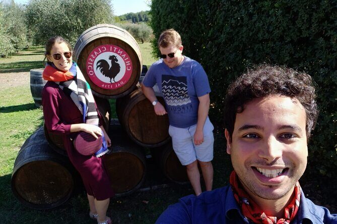 Small group Chianti, Montalcino & Monteriggioni castle from Siena - Key Points