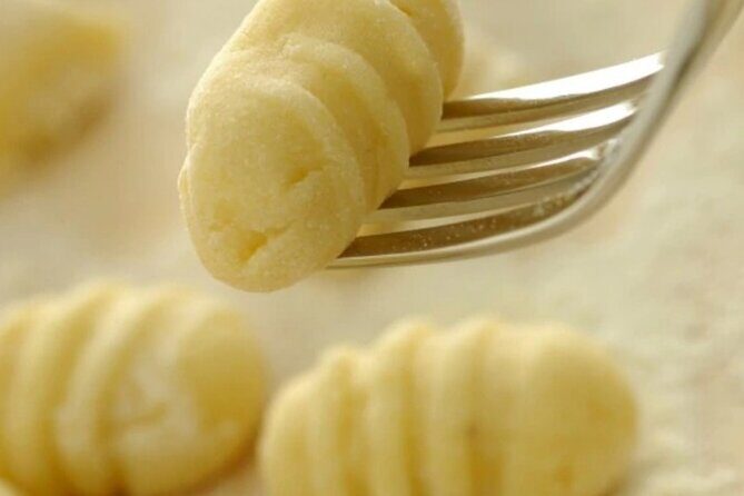 Small-Group Cooking Class in Positano: Gnocchi, Tiramisù & Drinks - Possible Considerations