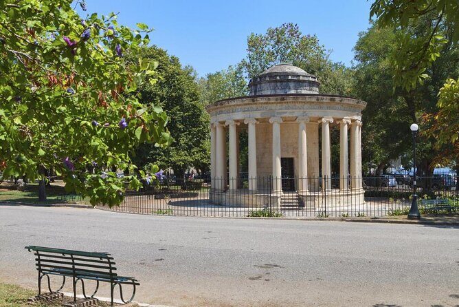 Small-group Corfu Town Historical Walking Tour - Exploring Corfu Town on Foot: A Complete Guide