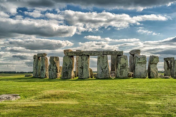 Small Group Cotswolds Village, Stonehenge and Bath Tour from London - The Sum Up