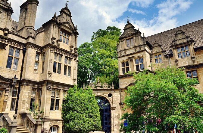 Small Group Cotswolds Villages, Stratford and Oxford Day Tour from London - Key Points