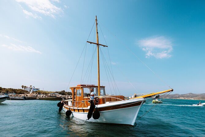 Small Group Cruise Around Antiparos & Despotiko With Lunch - What Travelers Say