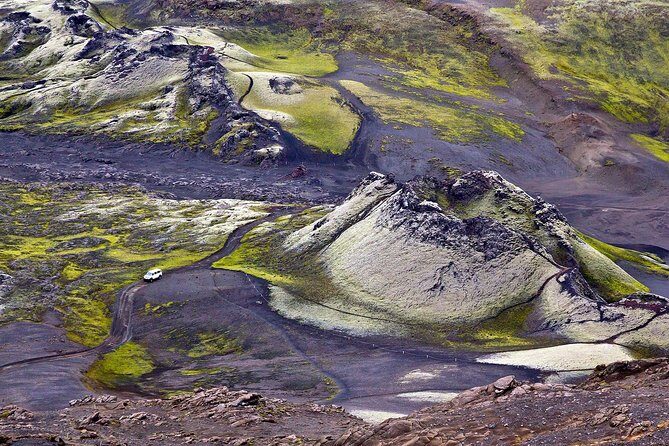 Small Group Day Tour to Lakagigar volcano by Super Jeep from Klaustur - FAQ