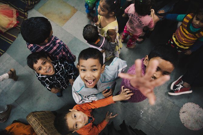 Small- Group Delhi Slum Walking Tour - Exploring Delhi’s Slums: What to Expect