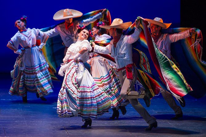Small Group: Discover the Folkloric Ballet of Mexico - Key Points