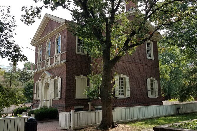 Small-Group Discovering Colonial Philadelphia Public Walking Tour - Who Should Join This Tour?