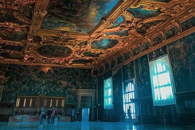Small-group Doge's Palace Skip-the-line Tour - Exploring Venice’s Jewel: The Doge’s Palace