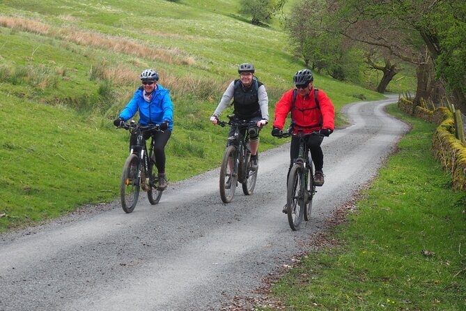 Small Group eBike Tour featuring Peak District Highlights - Highlighted Reviews and What They Say