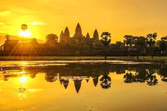 Small-Group Explore Angkor Wat Sunrise Tour with Guide - Who Will Love This Tour?