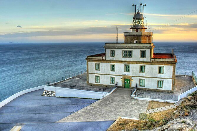 Small group Finisterre Express with hotel pick-up - A Deep Dive into the Small Group Finisterre Express with Hotel Pick-up