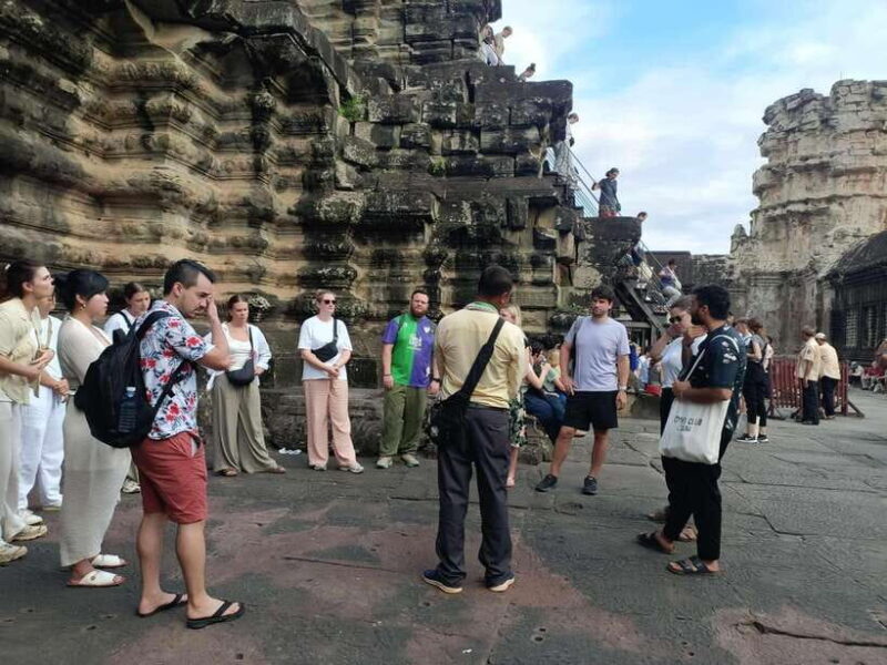 Small-Group Full Day Angkor wat Guide tour with Sun set - The Guides Make the Difference