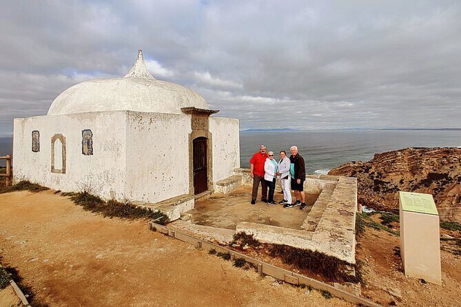 Small Group Full-Day Arrábida Wine Tour and Food Tasting - Transportation, Timing, and Group Size