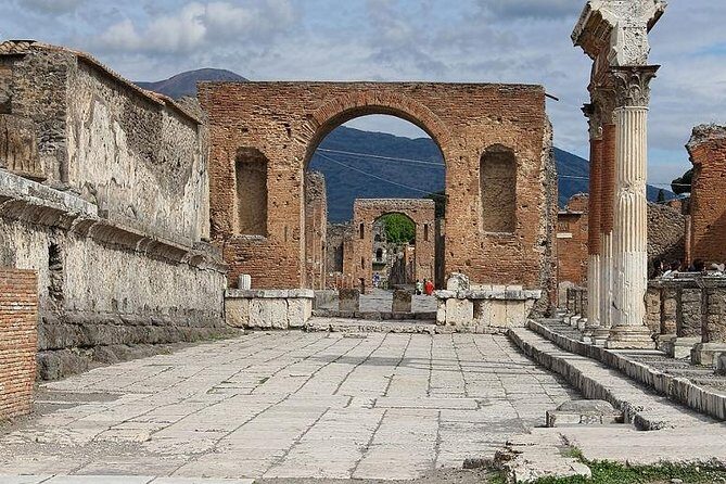 Small-Group Full-Day Pompeii, Positano and Amalfi Coast from Rome - Frequently Asked Questions