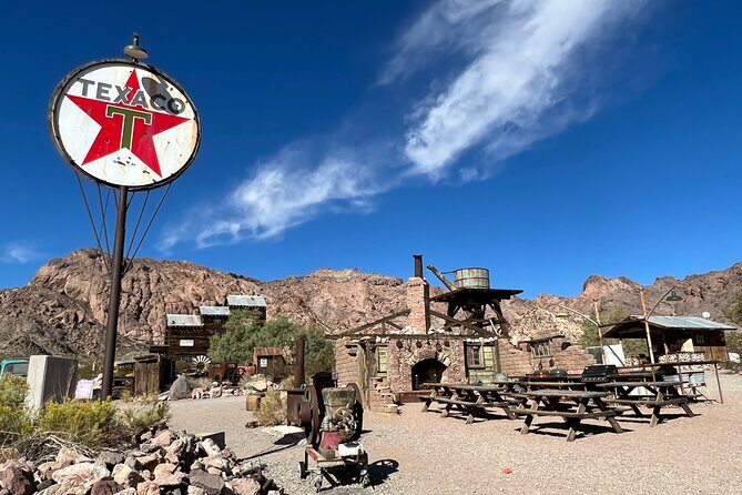 Small Group Ghost Town, 7 Magic Mountains, Las Vegas Sign - Authentic Experience and Practical Tips