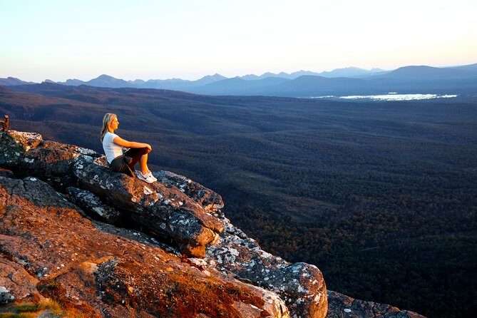 Small-Group Grampians Great Wildlife Escape Day Trip with Hiking - Key Points