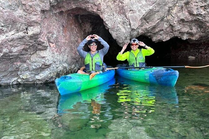 Small Group Guided Colorado River & Emerald Cave Kayak Tour - Exploring the Details of the Colorado River & Emerald Cave Kayak Tour