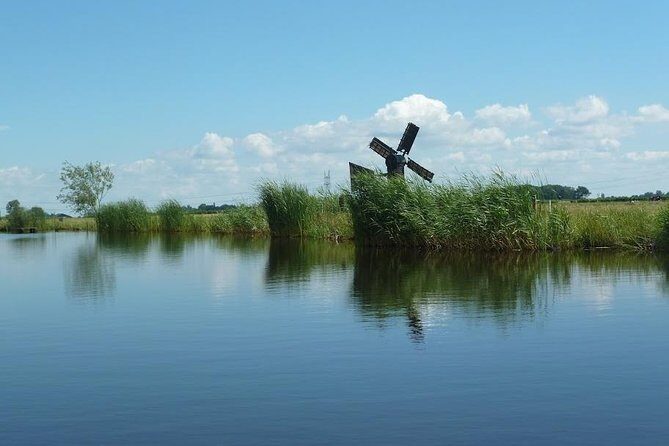Small-Group Guided Sunset Canoe Tour in Waterland with Dinner - Why Travelers Rave About This Tour