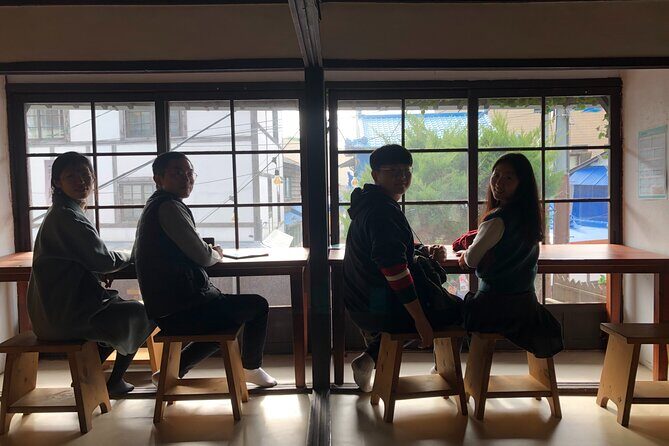 Small Group Guided Tour in Pohang - Key Points