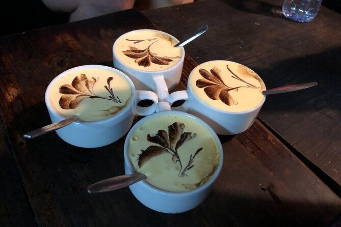 Small Group Hanoi Street Food Walking Tour with Local Guide - Exploring Hanoi’s Streets and Flavors