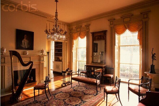 Small Group Historic Charleston walking Tour - Key Points