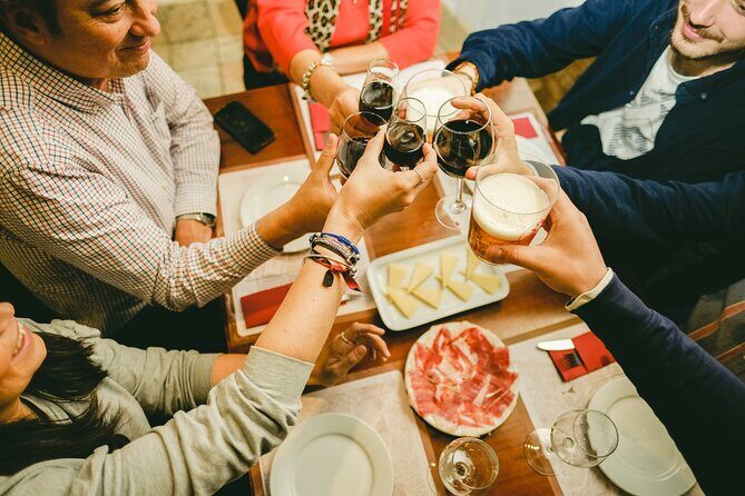 Small-group Jewish Quarter walking tour with tasty tapas & drinks - FAQ
