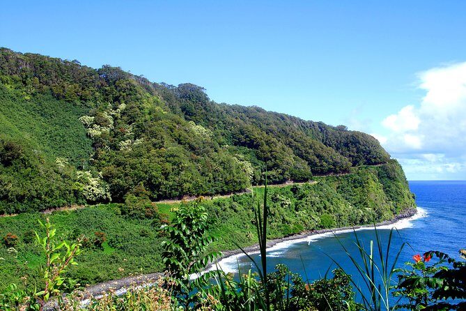 Small-Group Luxury Tour: Road to Hana and Ka'eleku Cavern Day Trip - Who Should Consider This Tour?
