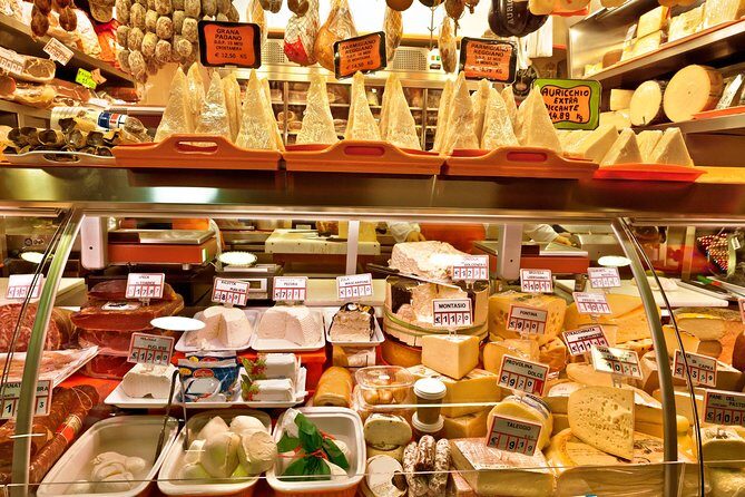 Small Group Market tour and Dining Experience at a Cesarina's home in Rimini - An Authentic Taste in Rimini: A Detailed Review