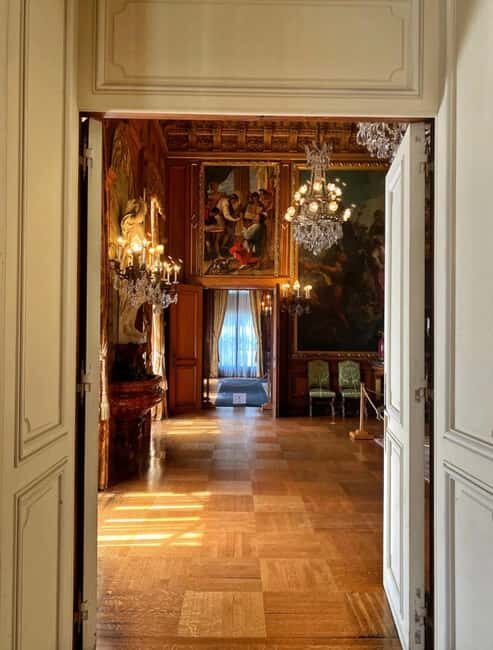 Small Group Newport,The Breakers and Marble House 1-Day Tour - An Authentic Day Exploring Newports Gilded Age Splendors