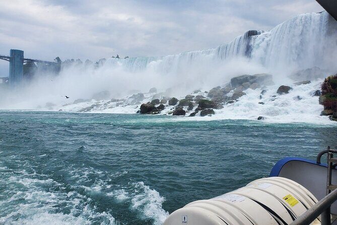 Small Group Niagara Falls Day Tour from Toronto with Boat cruise - Frequently Asked Questions
