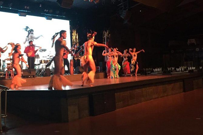 Small-Group Night City Tour: San Cristobal Hill and Dinner Show - Key Points