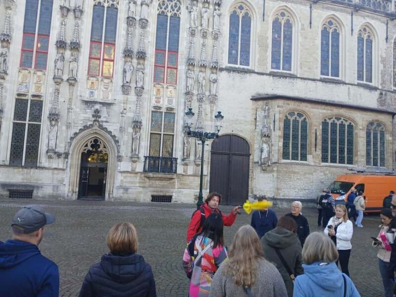 Small-Group Nostalgic Walking Tour of Bruges with praline - Practical Details and Value