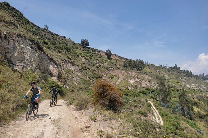 Small-group Otavalo market and Middle of the World Mountain Bike Tour from Quito - FAQ