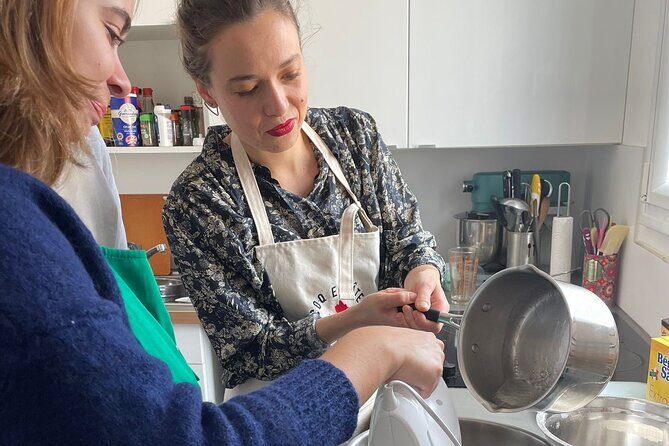 Small Group Parisian Macaron Masterclass (2 people max.) - FAQ