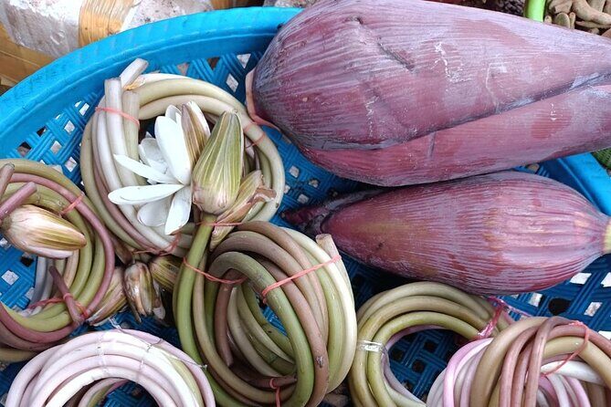 Small Group Phnom Penh Food Tour and Local Market Experience - Authentic Experiences and Honest Insights