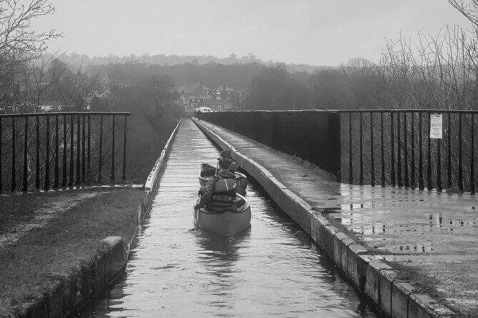 Small Group Pontcysyllte Aqueduct Canoe Trip - A Closer Look: What to Expect from the Canoe Trip