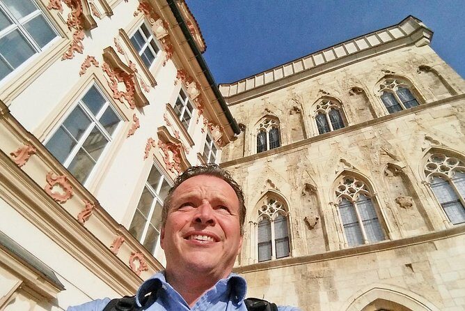 Small Group Prague Old Town and Jewish Quarter Walking Tour - An In-Depth Look at the Tour Experience