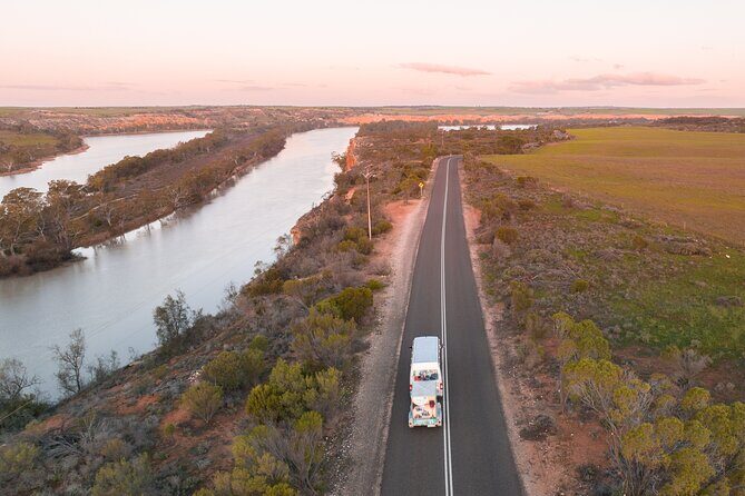 Small-Group River Murray Dark Sky and Sunset Tour with Dinner - Practical Details and What to Expect