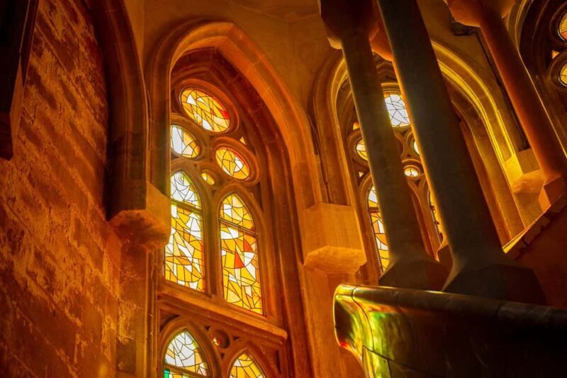 Small-Group Sagrada Familia Fully Guided Tour - Authentic Insights from Travelers