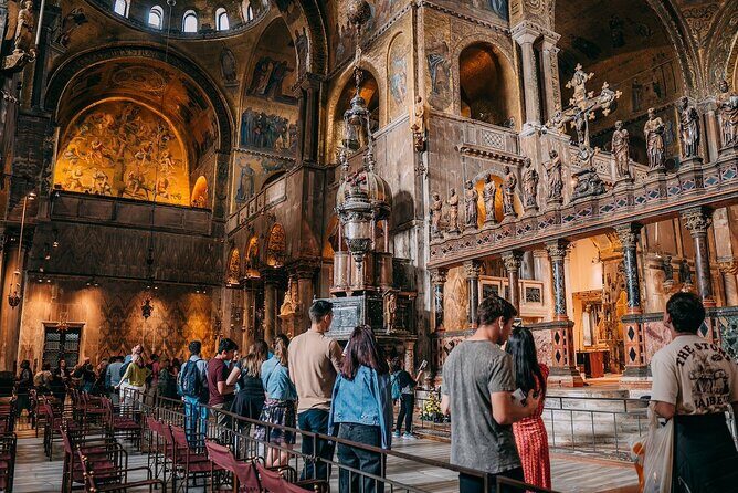 Small-group Saint Marks Basilica Priority Access - Small-group Saint Marks Basilica Priority Access: A Practical Guide