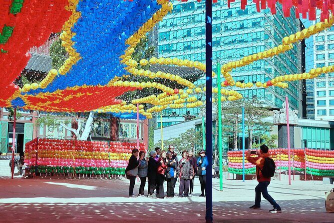 Small-Group Seoul Morning Royal Palaces Tour - Frequently Asked Questions